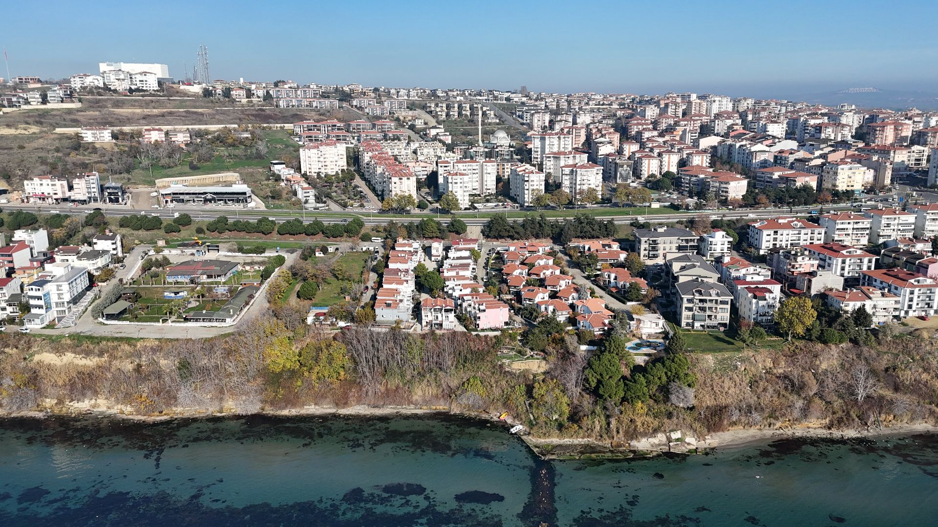 DENİZE SIFIR , SİTE İÇİNDE, 3+1 TRİPLEKS , TERAS & BAHÇELİ - Ana görsel